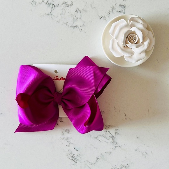 Hanna Andersson girl’s big bow - Picture 2 of 6